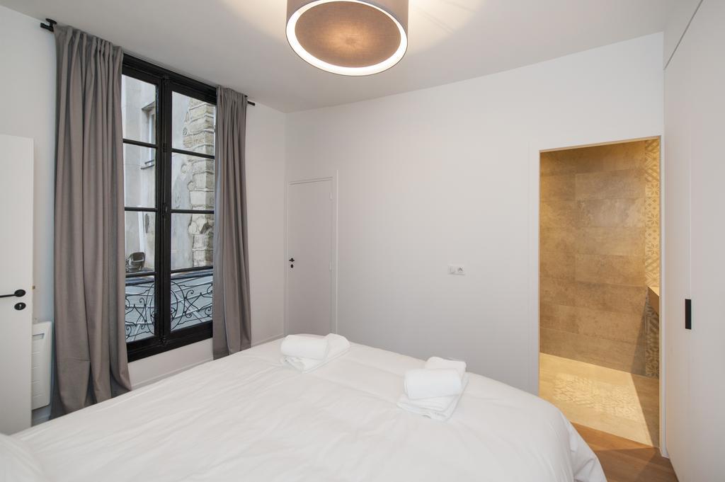 Pick A Flat'S Apartment In Le Marais - Rue Sainte Croix De La Bretonnerie Paris Quarto foto